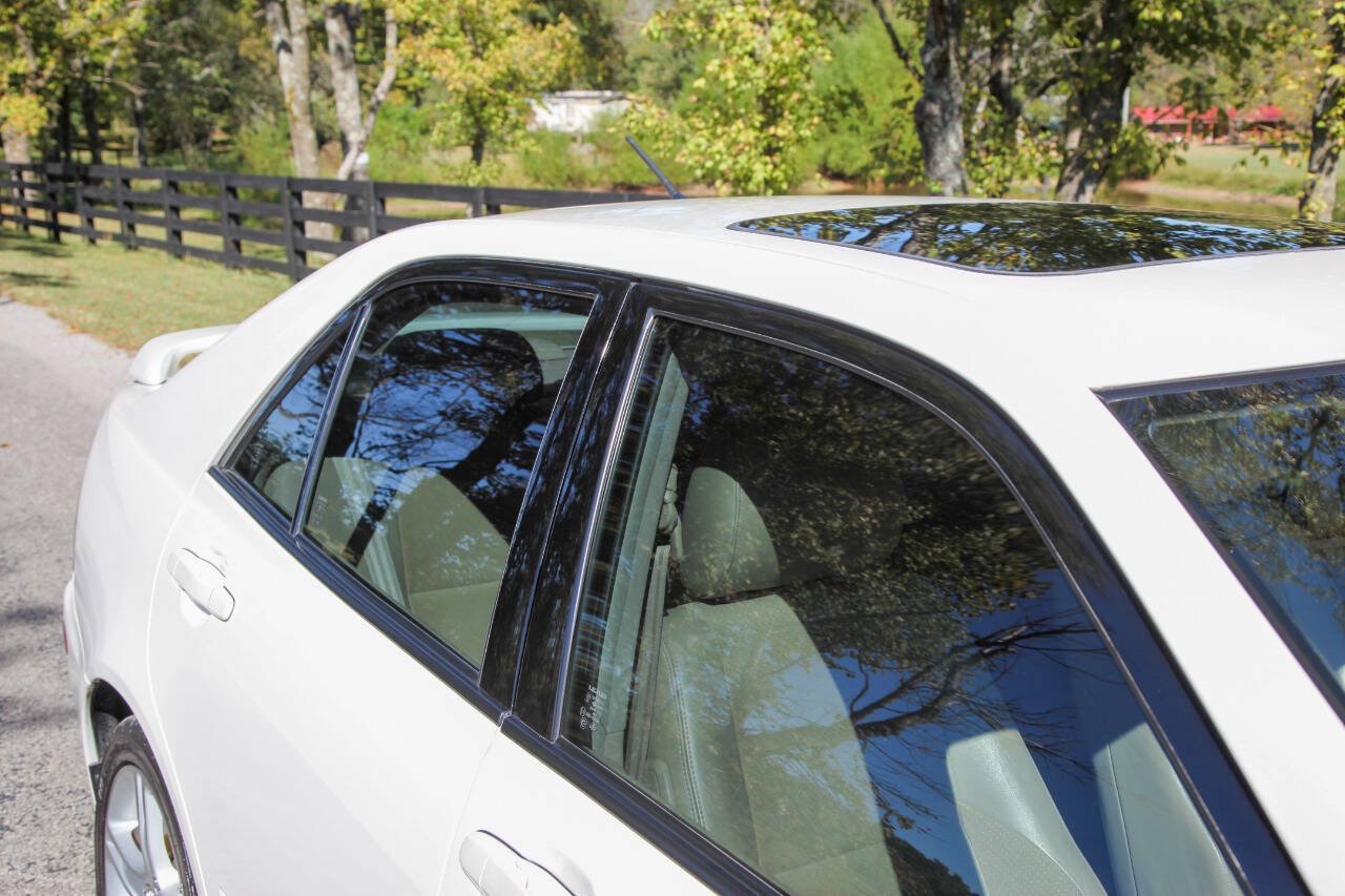 Used 2001 Lexus IS 300 w/ Leather Trim Pkg RWD image 28