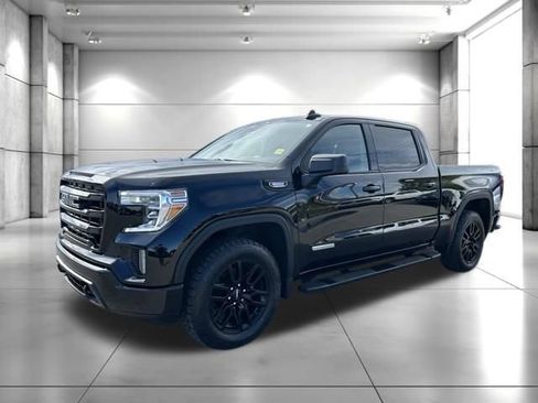 Used 2021 GMC Sierra 1500 Elevation w/ LPO, Elevation Black Package AWD/4WD image 4