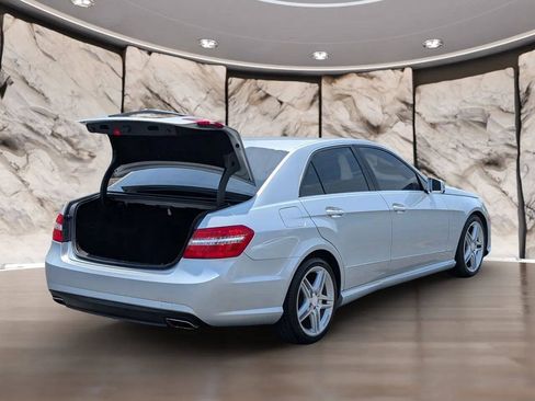 Used 2011 Mercedes-Benz E 350 4MATIC Sedan image 29