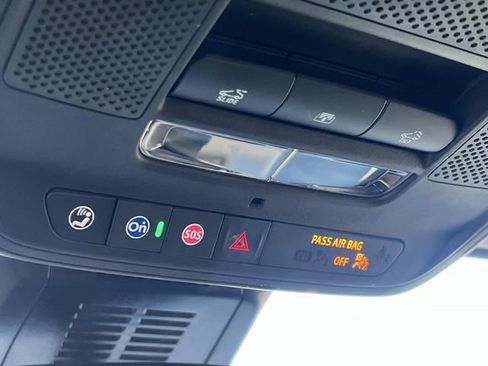 New 2026 GMC Terrain AT4 w/ Convenience Package III image 32