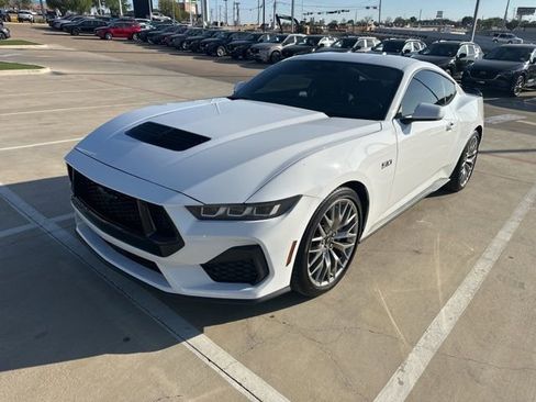 Used 2024 Ford Mustang GT image 3