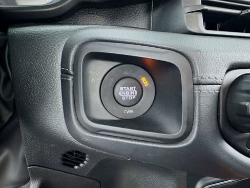 Used 2024 Jeep Wrangler Unlimited Rubicon 4xe w/ Technology Group AWD/4WD image 20
