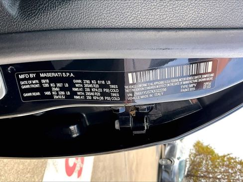 Used 2019 Maserati Levante S GranSport image 33