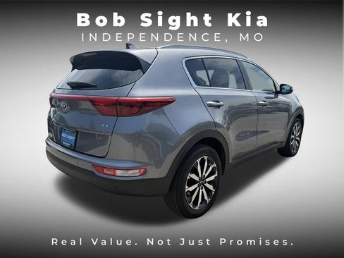 Used 2017 Kia Sportage EX w/ EX Technology Package AWD/4WD image 13