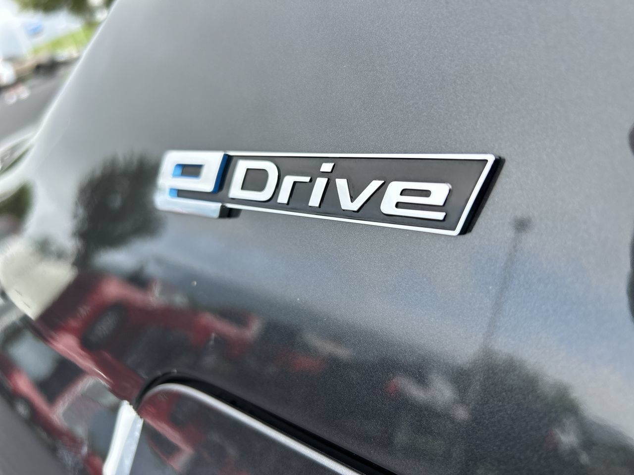 Used 2019 BMW 530e xDrive w/ Convenience Package AWD/4WD image 15