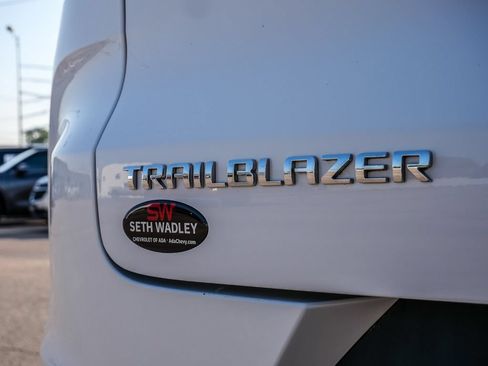 Used 2022 Chevrolet TrailBlazer LT w/ Convenience Package FWD image 67