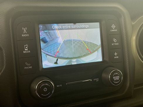 Used 2019 Jeep Wrangler Unlimited Sport AWD/4WD image 14