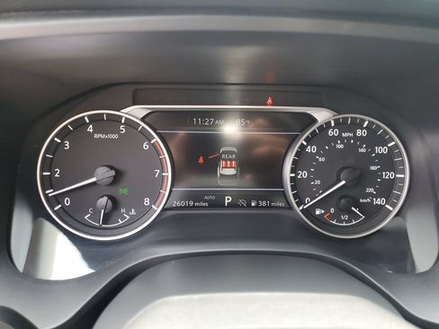 Certified 2025 Nissan Rogue SV AWD/4WD image 24
