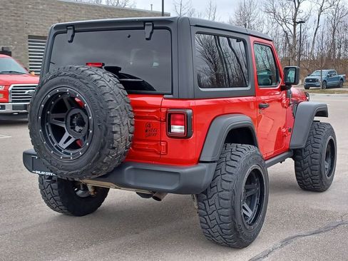 Used 2021 Jeep Wrangler Sport image 4