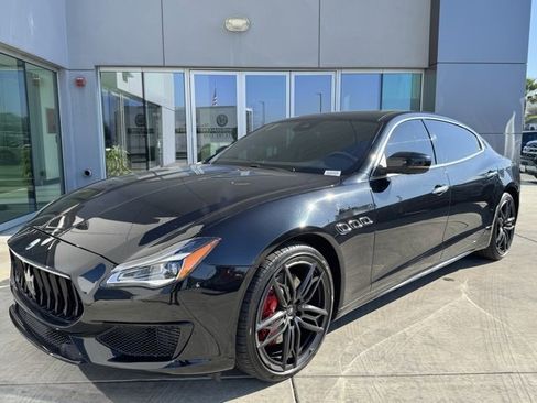 Certified 2022 Maserati Quattroporte Modena image 4
