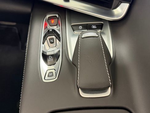 Used 2024 Chevrolet Corvette Z06 RWD image 25