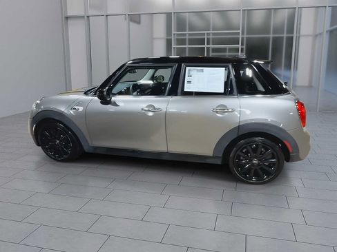Used 2019 MINI Cooper S FWD image 6