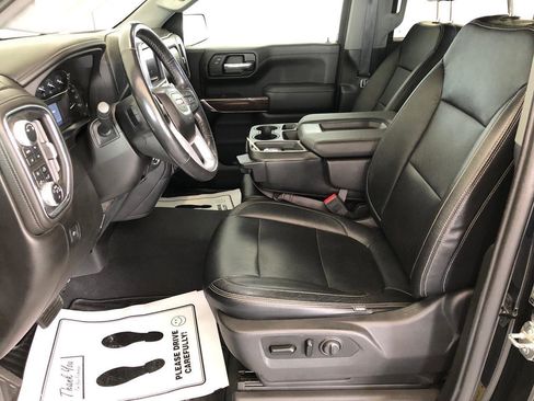 Used 2019 GMC Sierra 1500 SLE w/ SLE Value Package AWD/4WD image 8