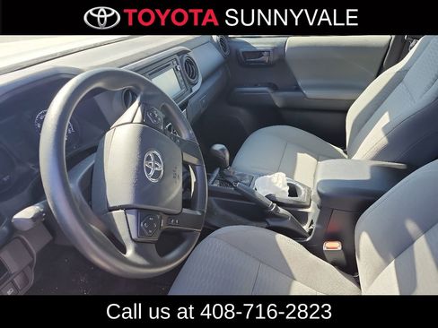 Certified 2018 Toyota Tacoma SR w/ SR Convenience Package image 4
