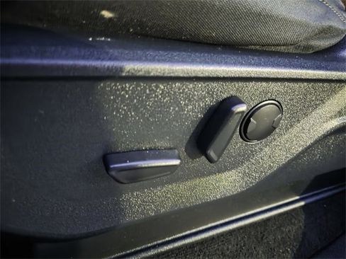 Used 2022 Ford F150 XLT w/ Equipment Group 302A High image 16