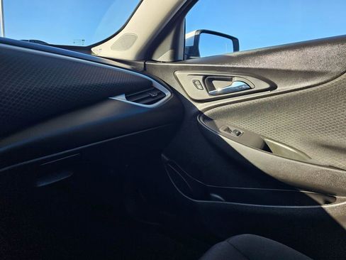 Used 2024 Chevrolet Malibu LT image 29