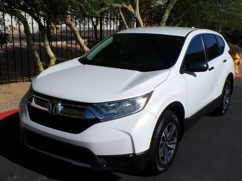 Used 2019 Honda CR-V LX image 3