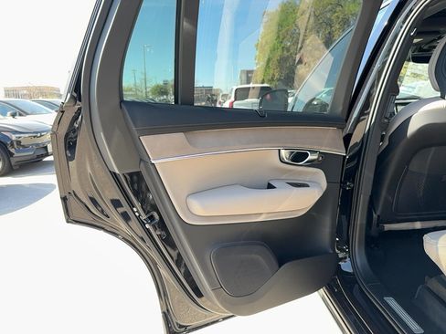 New 2026 Volvo XC90 B5 Ultra AWD/4WD image 14