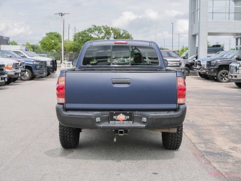 Used 2005 Toyota Tacoma PreRunner RWD image 8