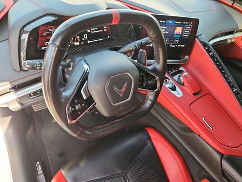 Used 2022 Chevrolet Corvette Stingray Preferred Cpe w/ Z51 Performance Package RWD image 10