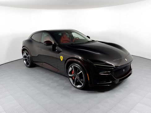 Certified 2025 Ferrari Purosangue image 10