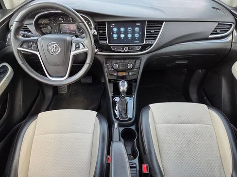 Used 2021 Buick Encore Preferred w/ Safety Package FWD image 9