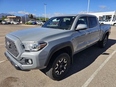 Used 2021 Toyota Tacoma TRD Off-Road w/ Technology Package AWD/4WD image 1