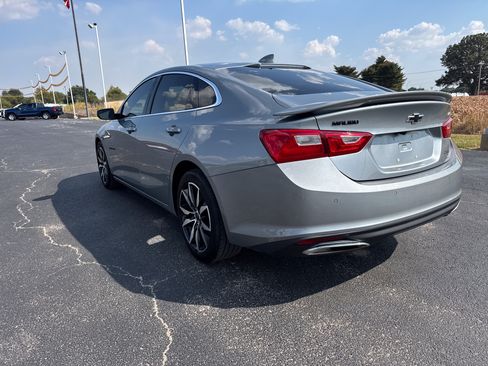 Used 2024 Chevrolet Malibu RS FWD image 3