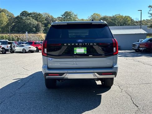 New 2025 Ford Expedition Max Platinum w/ Platinum Ultimate Package image 6