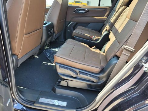 New 2026 Chevrolet Tahoe High Country RWD image 7