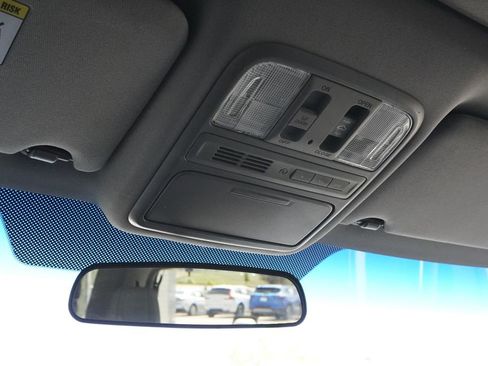 Used 2015 Honda Pilot SE image 16