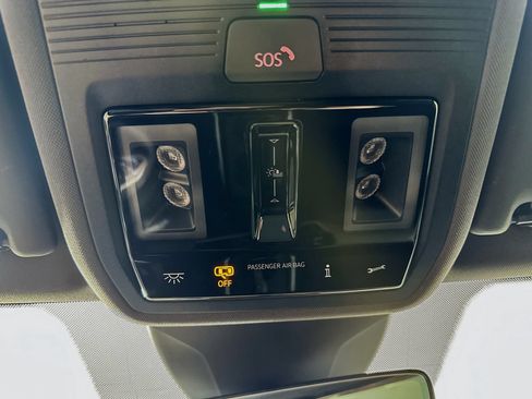 Used 2025 Volkswagen ID.4 Pro S RWD image 31
