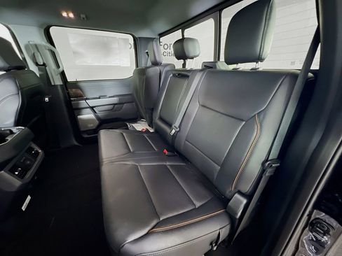 New 2026 Ford F350 Lariat w/ Black Appearance Package image 28