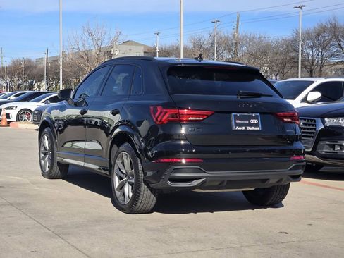 Certified 2025 Audi Q3 2.0T Premium w/ Convenience Package image 8