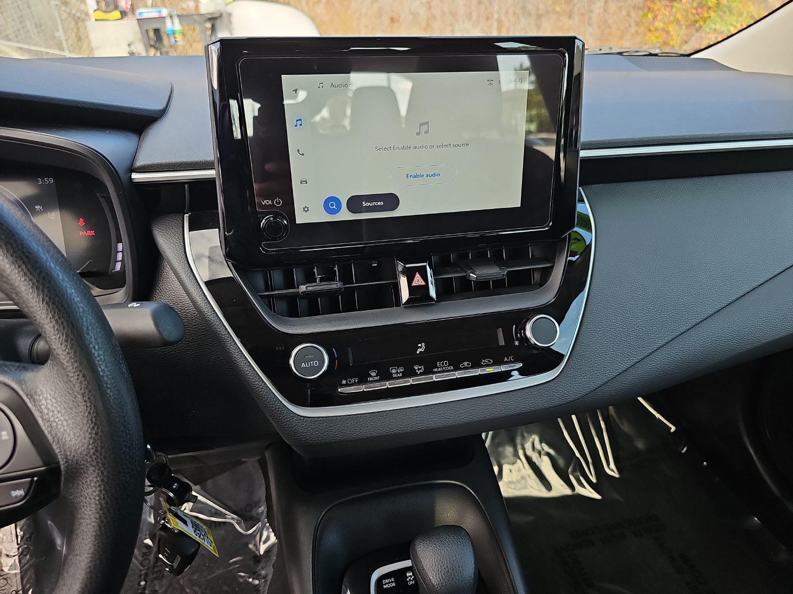 Used 2026 Toyota Corolla LE FWD image 19