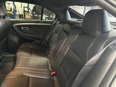 Used 2016 Ford Taurus SEL w/ Equipment Group 201A FWD image 30