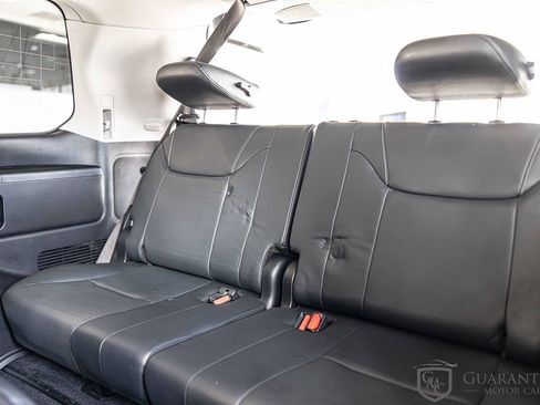 Used 2015 Lexus LX 570 4WD w/ Luxury Package image 37