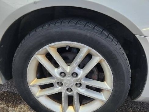 Used 2012 Chevrolet Impala LTZ FWD image 31