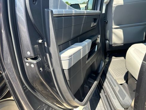 Used 2022 Toyota Tundra Limited w/ Power Package AWD/4WD image 26