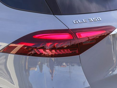 Used 2025 Mercedes-Benz GLE 350 GLE 350 image 8