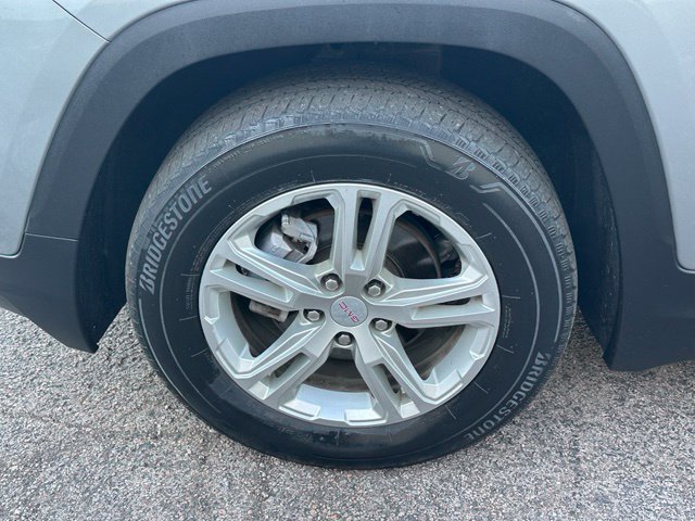 Used 2023 GMC Terrain SLE w/ Driver Convenience Package AWD/4WD image 8