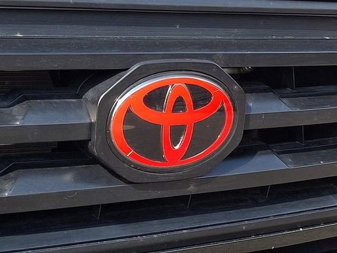 Used 2023 Toyota Tacoma SR AWD/4WD image 29