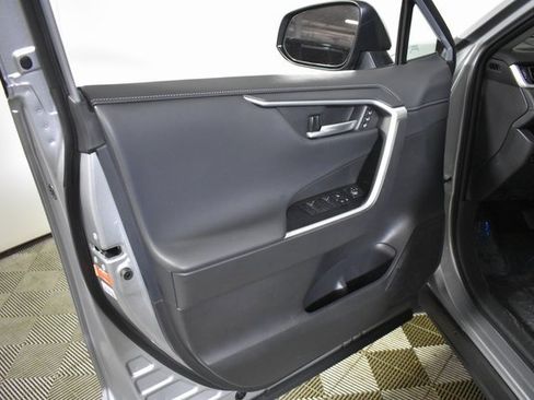 Used 2025 Toyota RAV4 Limited w/ Weather Package image 7