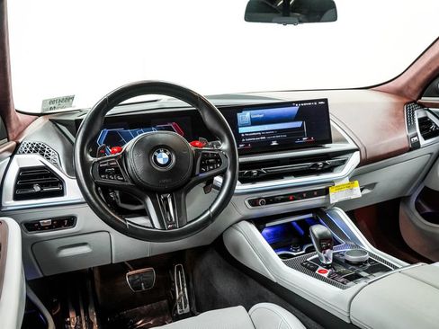 Used 2023 BMW XM image 5