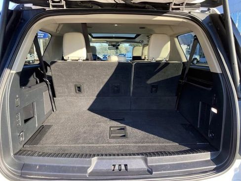 Used 2019 Ford Expedition Max Platinum image 7