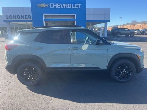 New 2026 Chevrolet TrailBlazer LT w/ Midnight Edition AWD/4WD image 7