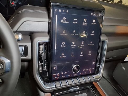 New 2026 GMC Yukon XL Denali w/ Advanced Technology Package AWD/4WD image 18