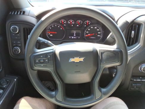 Used 2025 Chevrolet Silverado 2500 Custom w/ Custom Value Package AWD/4WD image 24