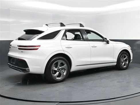 New 2026 Genesis GV70 2.5T Select image 4