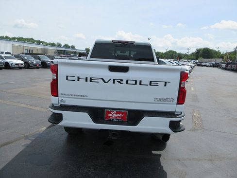 Used 2024 Chevrolet Silverado 2500 High Country w/ Technology Package AWD/4WD image 7